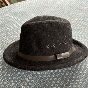 Black Felt Fedora Hat